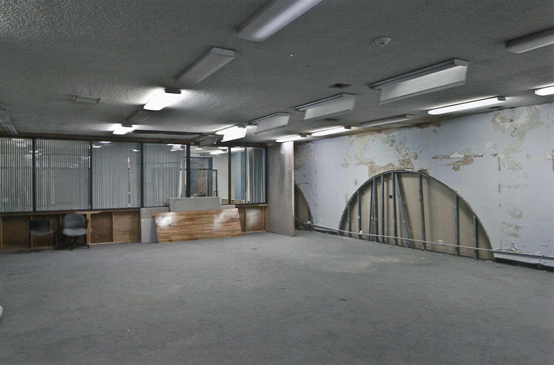 Second floor, south of lobby